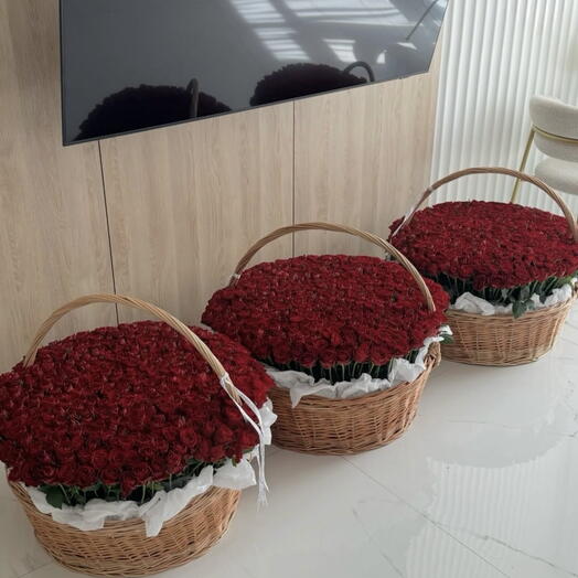 3 canasta de 200 rosas