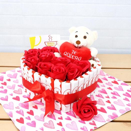 Corazon Te Quiero con Kinder y Rosas – Regalo San Valentin Original y Dulce