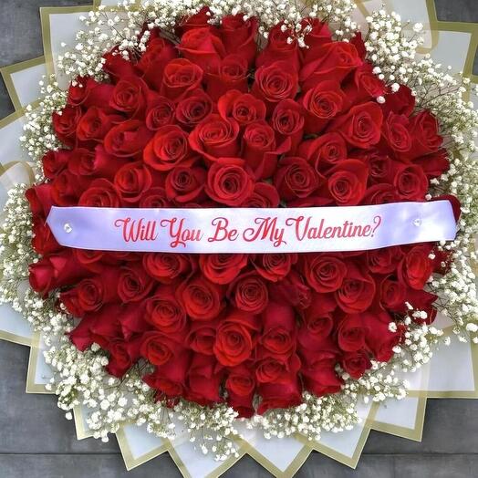 Ramo Premium de 150 Rosas Rojas con Cinta Personalizable