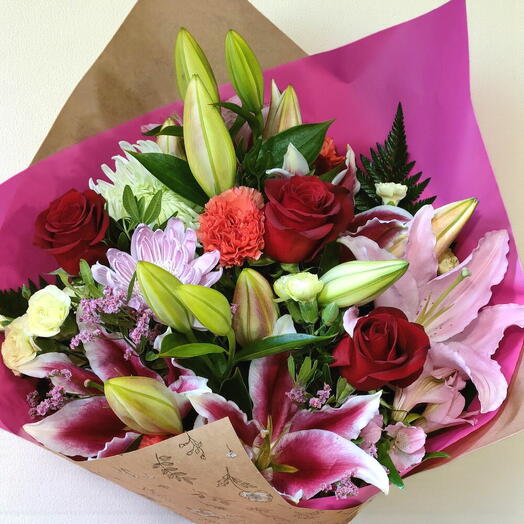 Ramo variado de flor de temporada