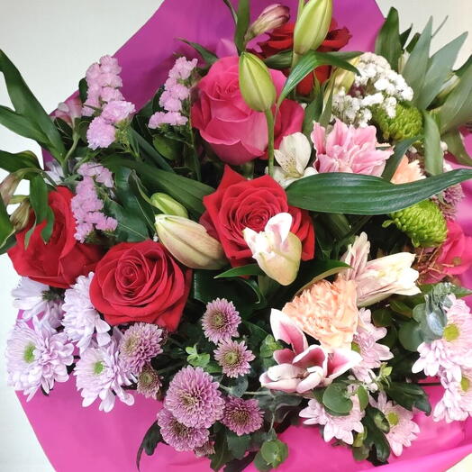 Ramo Mixto en Rosas y Lirios