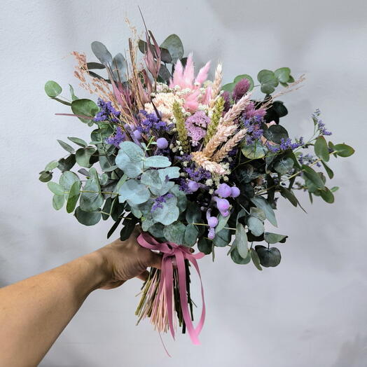 Ramo de Mano en Tonos Malva