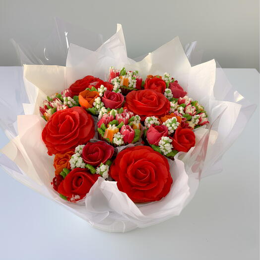 BouqCake Vibrant Roses