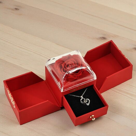 Caja Colgante y Rosa Preservada