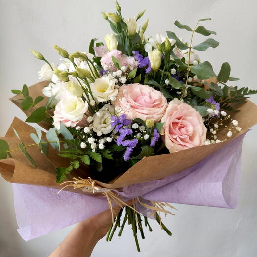 Bouquet Salamanca | Bouquet of flowers with roses, alstroemerias and lisianthus