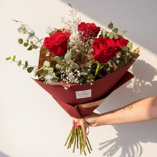 Love red roses