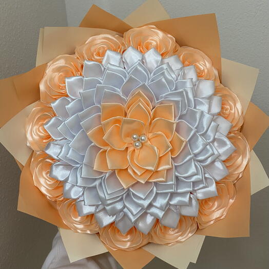 Ramo eterno con rosas para mamas