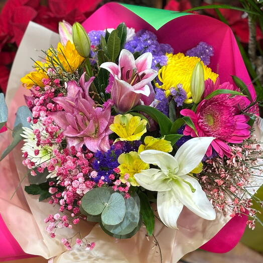 Ramo de Lirios Rosas y Margaritas Blancas