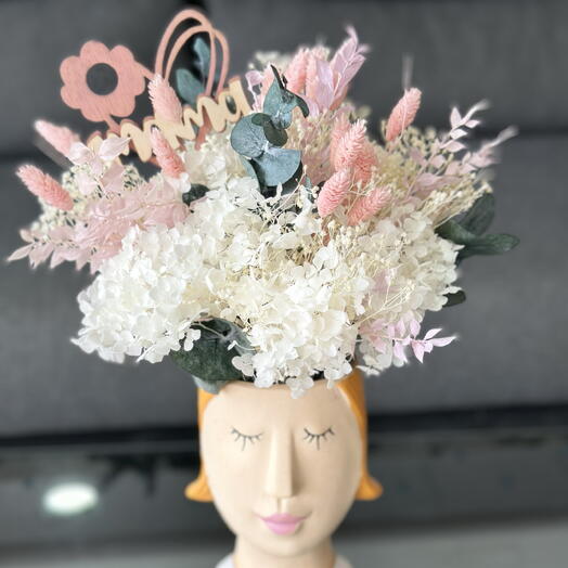 Ramo con flores preservadas