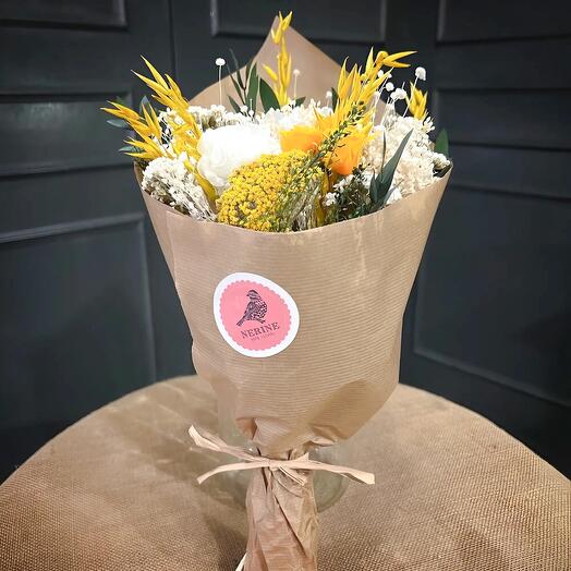 Ramo de flores preservadas «Bella»