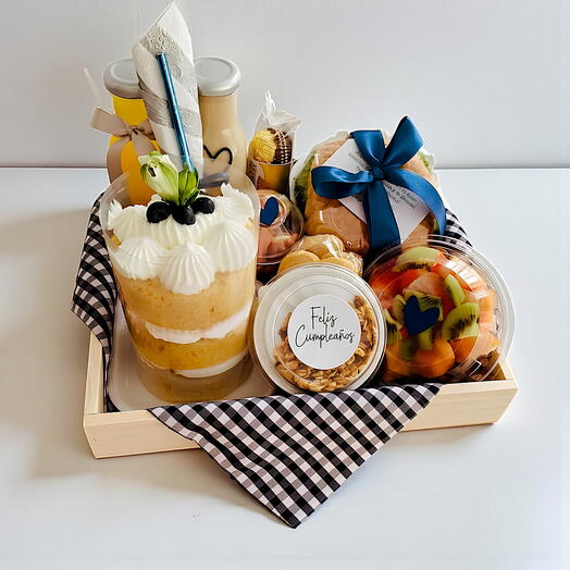 Desayuno Premium "Feliz Cumpleanos"