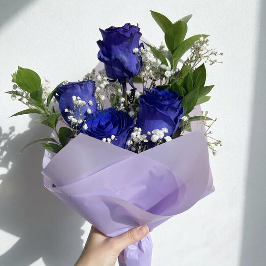 Blue Rose Bouquet – Elegance and mystery in preserved flowers