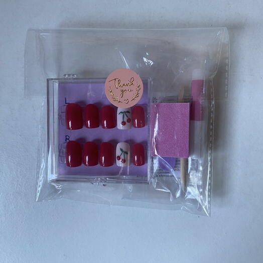 Set de unas diseno cereza