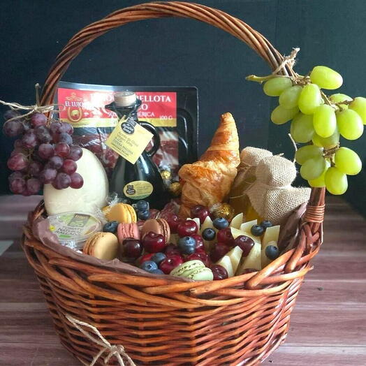 Cesta de desayuno para dos personas