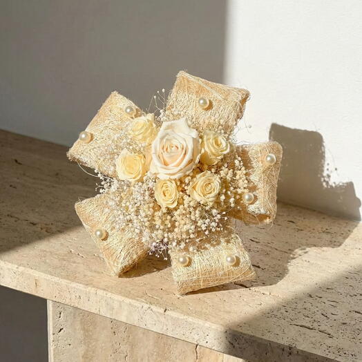 Eternal love. Preserved flowers – Elegant and Romantic Decoration