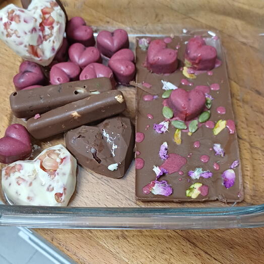 Caja surtido de chocolates artesanales-Edicion San Valentin