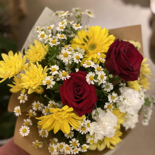 Яскравий букет