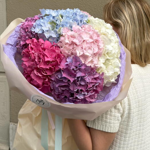 Ramo de hortensias con piruletas