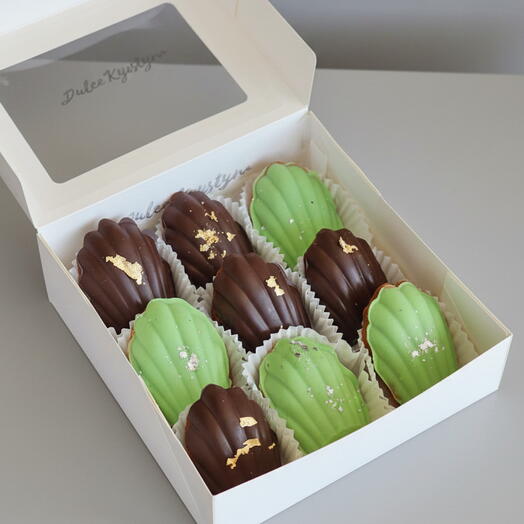 Caja de Madeleines Premium (Chocolate   Pistacho)