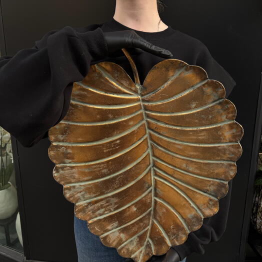 Plato decorativo en forma de hoja