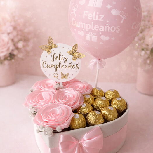 Cadeau d'anniversaire pour femmes / boîte cœur avec roses roses éternelles, Ferrero Rocher et ballon