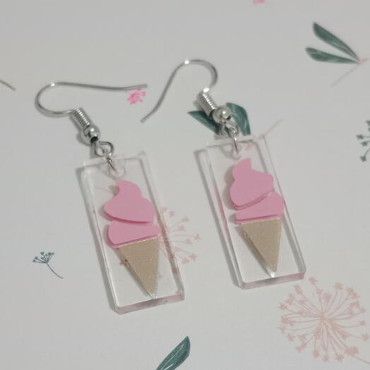 Aretes "Barquilla de fresa"