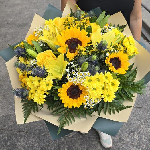Ramo Variado con girasoles