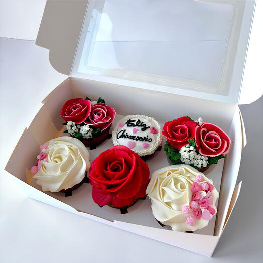 Anniversary Box of Roses
