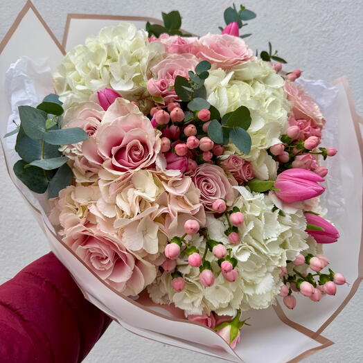 Corazón de sudor con remolino rosa: regalo de aniversario, cumpleaños, regreso a casa y nacimiento.