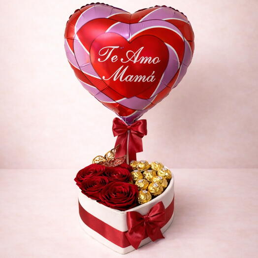 Caja corazon Dia de la Madre con rosas rojas, Ferrero y globo Te Amo Mama - regalo perfecto para mamas
