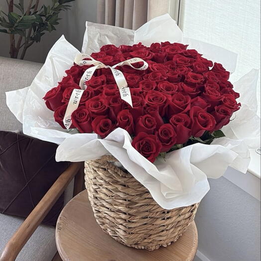 Luxe in Roses-101 roses