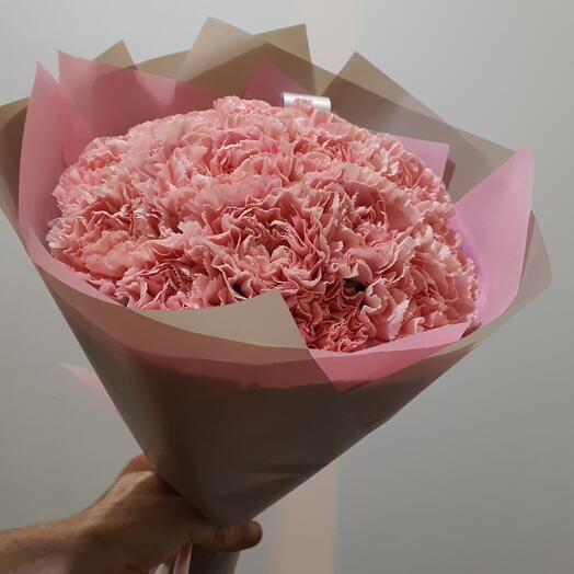 "Gloria" - Ramo de 19 claveles