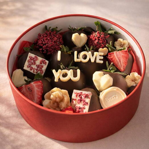 Berry Love Whisper - Circular Mini