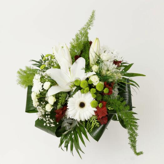 Assorted flower bouquets, white green Elegance