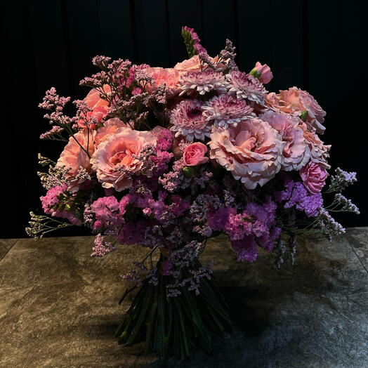 Ramo elegante y romantico