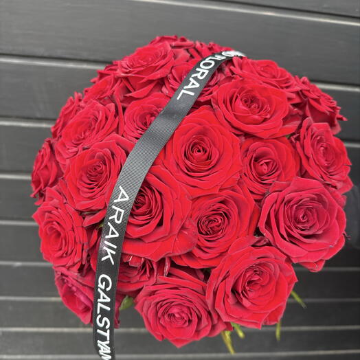 Bouquet of 25 red roses