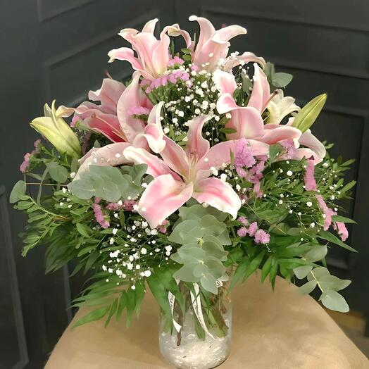 Ramo clasico «Carlota» – Elegancia, perfume y color en perfecta armonia