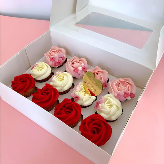 🌸 Valentine's Day Rose Box (12 mini)