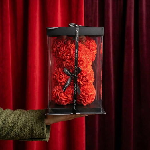 The Scarlet Bear - Oso de rosas M