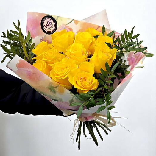 Ramo de 12 rosas amarillas