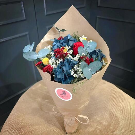 Ramo «Blancanieves» – Flores preservadas llenas de magia