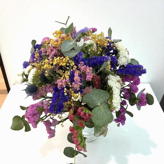 Wildflower Bouquet of Statice, Paniculata and Eucalyptus – Iris Flors