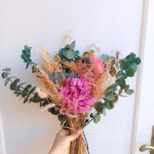 Ramo de flores preservadas rosa