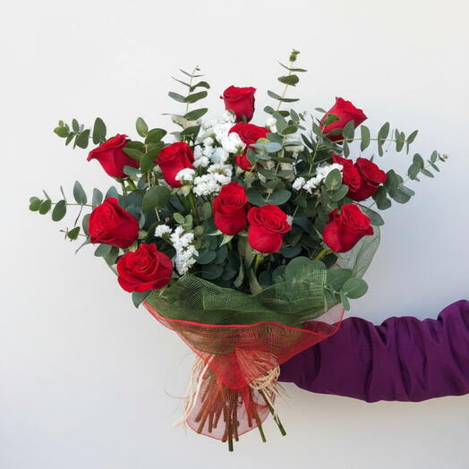 Букет красных роз