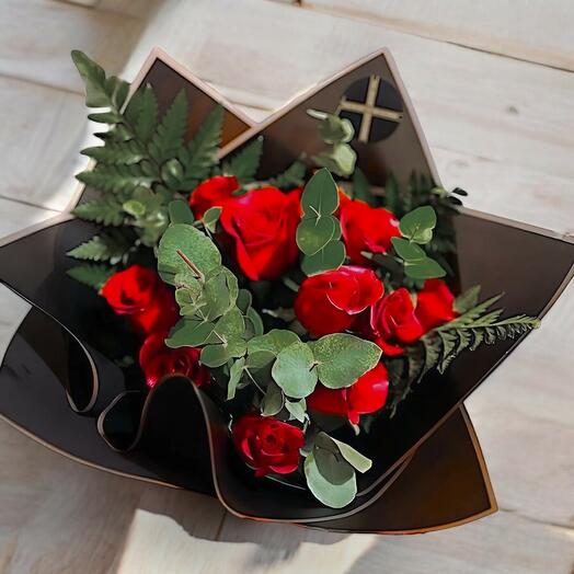 Ramo Rosas Rojas y Eucalipto