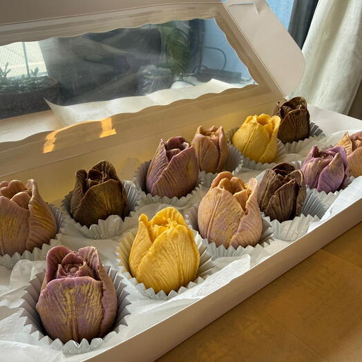 🌸 Caja Especial "Dia de la madre" – Rosas de Chocolate Artesanales (12 piezas)