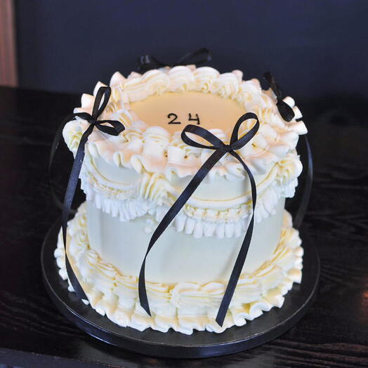 Vintage Cake with Black Bows