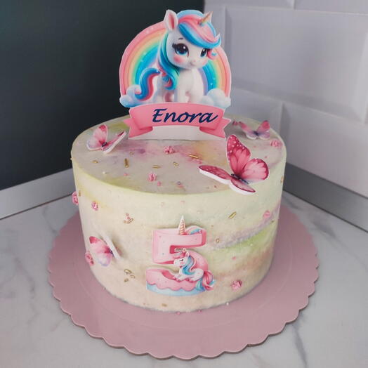 Tarta personalizada de unicornio