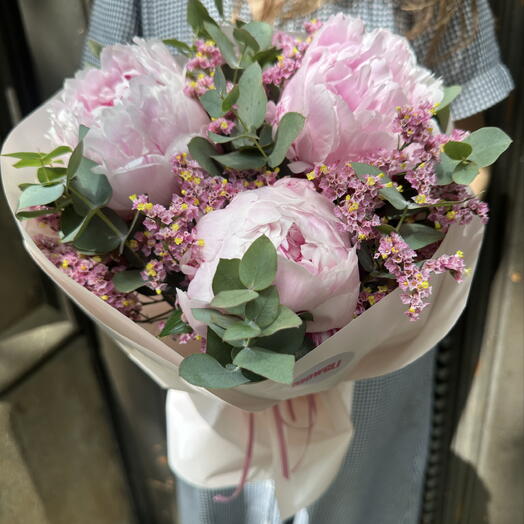 Peonies lovers