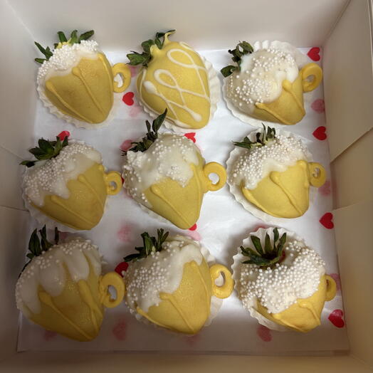 Caja de 9 Fresas cubiertas en chocolate Beer Lovers